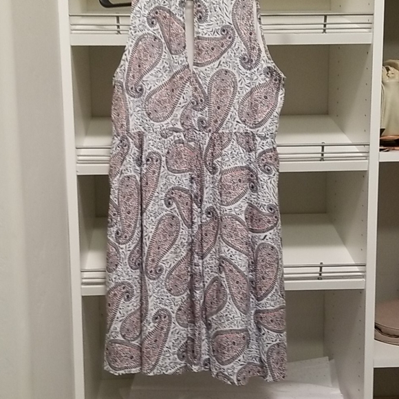 Old Navy sundress - Picture 2 of 3